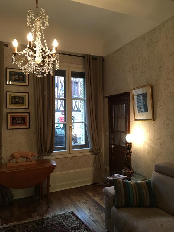 Benigne Malyon Apartment ดีจอง ภายนอก รูปภาพ